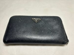 【PRADA】 サフィアーノ財布の修理